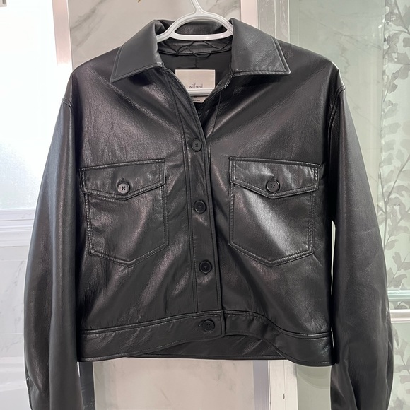 Wilfred Leather Jacket Cropped from Aritiza - Picture 2 of 5